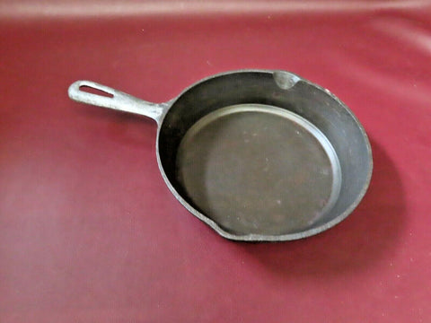 W.K.N. 8" Black Cast Iron Cooking Skillet Pan w/ Handle - Made in Taiwan