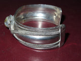 Vintage 2.75" Large Southwestern Mexican Style Silverplate Bracelet w/ Agate