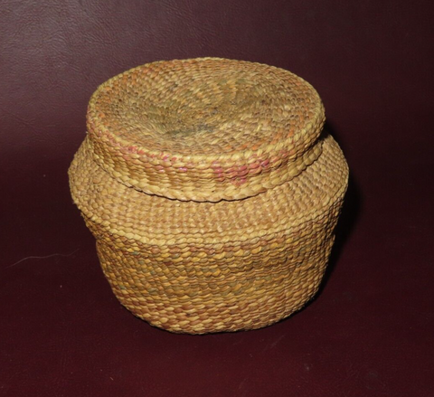 Vintage Small Alaskan Native American Round Woven Bark Basket w/ Lid c. 1940