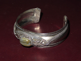 Vintage 2.75" Large Southwestern Mexican Style Silverplate Bracelet w/ Agate