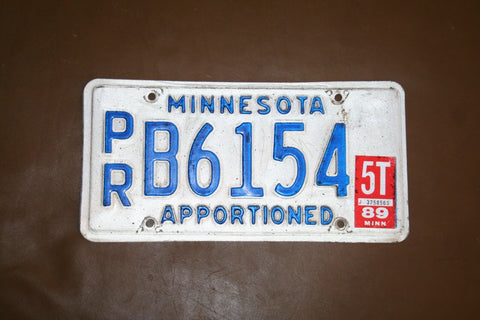 Collectible 1980s Minnesota Apportioned License Plate w/ 1989 Tabs