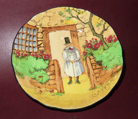 Vintage 5.5" Royal Doulton Gaffers Art Pottery Bowl Cottage Garden Scene D.4210