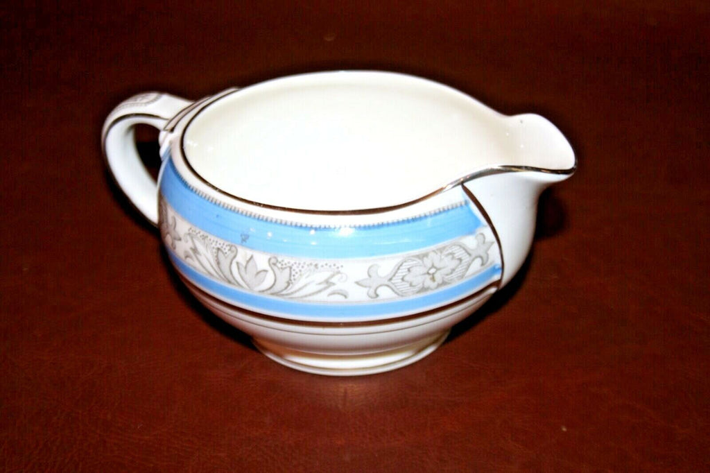 Vintage Blue & Gilt English Pottery Gravy Boat Pitcher - Melton Tams Ware #2248