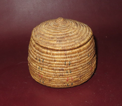 Vintage Small Native American Chehalis Tribal Lidded Woven Bark Basket c. 1930