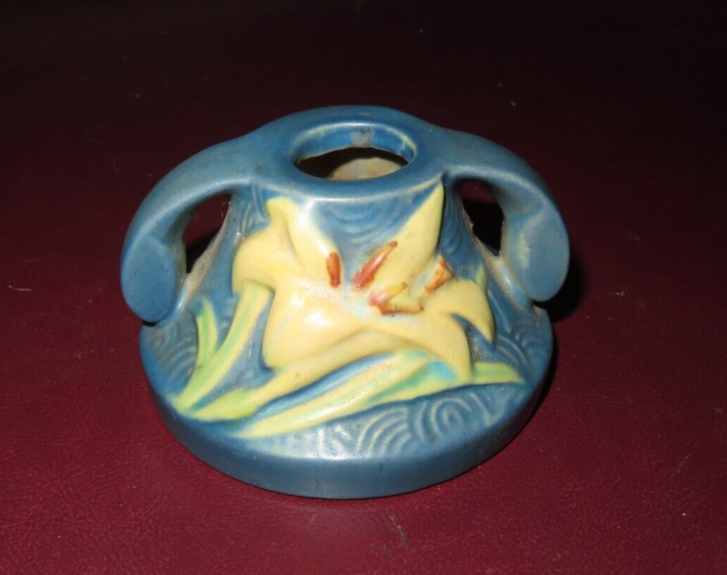 Vintage Roseville Art Pottery Blue Zephyr Lilly Candlestick Holder 1162-2"